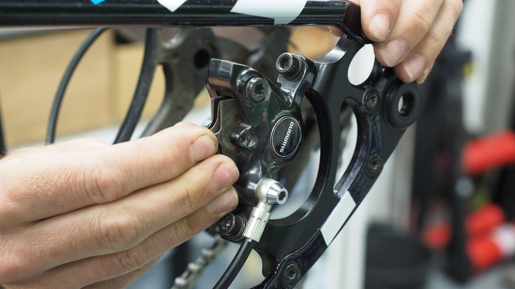 How to replace your bike's disc brake pads | Bike Perfect