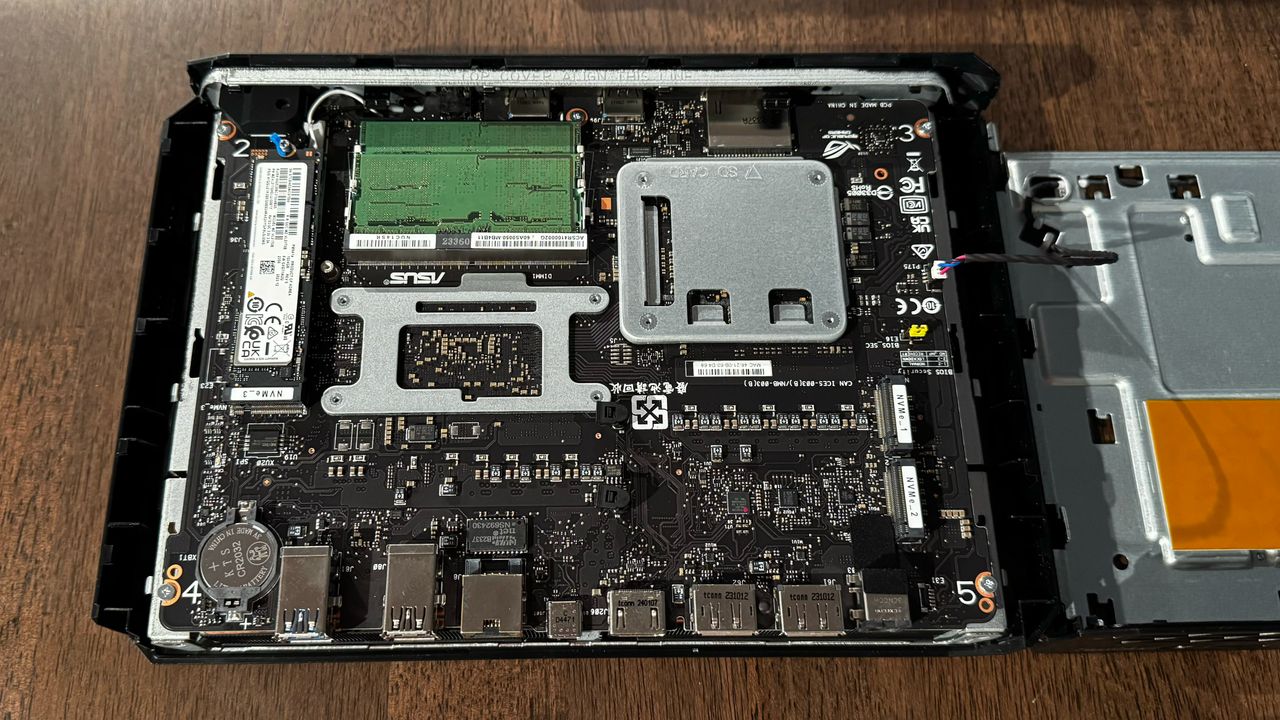 Asus ROG NUC 970 mini PC