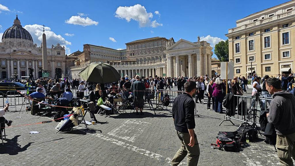 LiveU and ENEX at the papal conclave