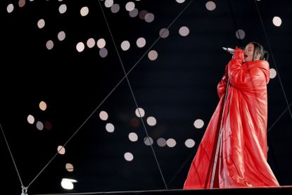 Was Rihanna's Super Bowl Look A Tribute to André Leon Talley?