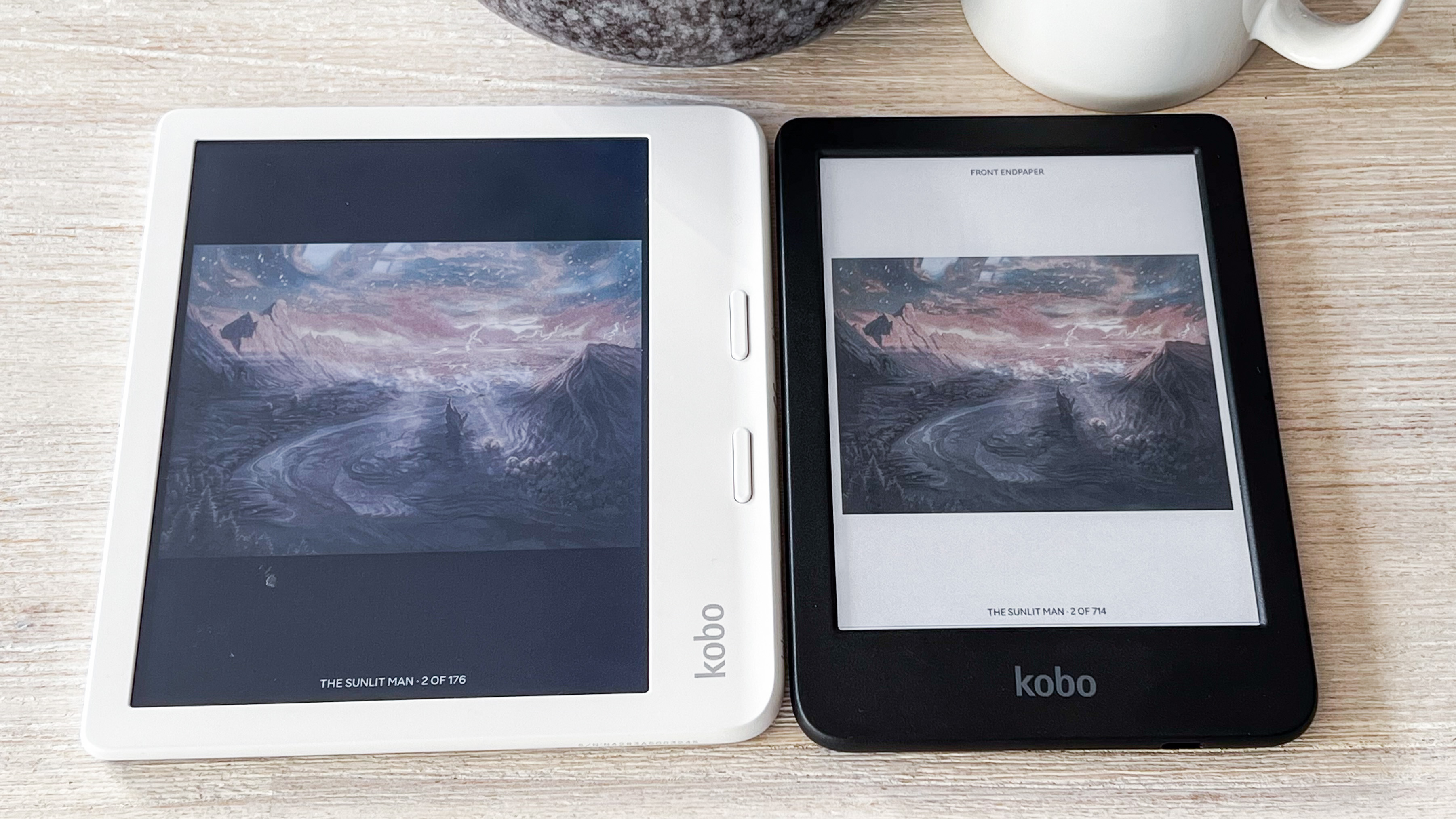 Kobo Clara Colour and Kobo Libra Colour displaying the same color image in regular mode and dark mode respectively