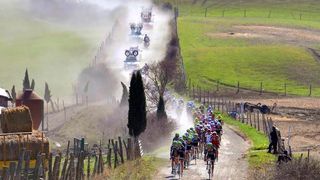 Elite Men - Strade Bianche: Benoot crushes the gravel in emphatic solo victory
