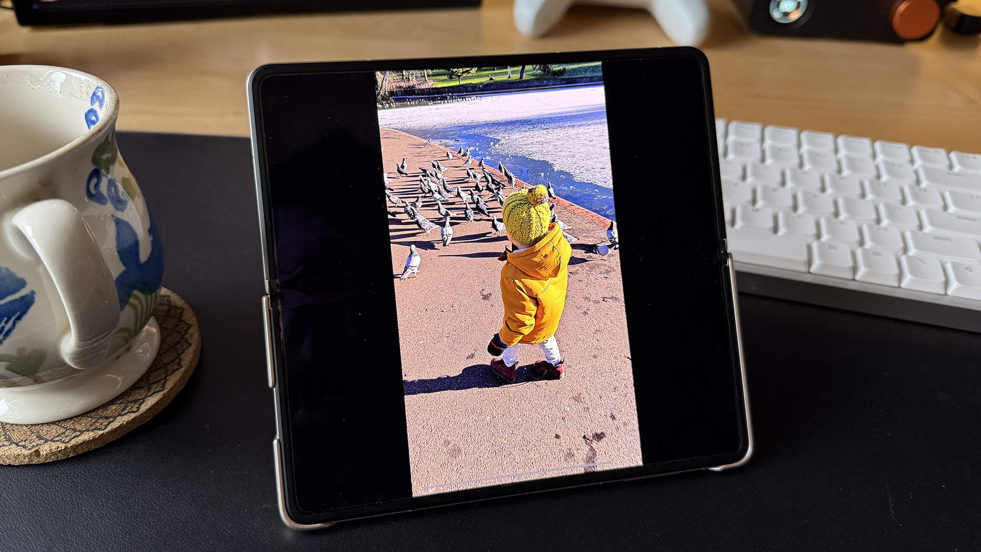 The Honor Magic V5 smartphone.