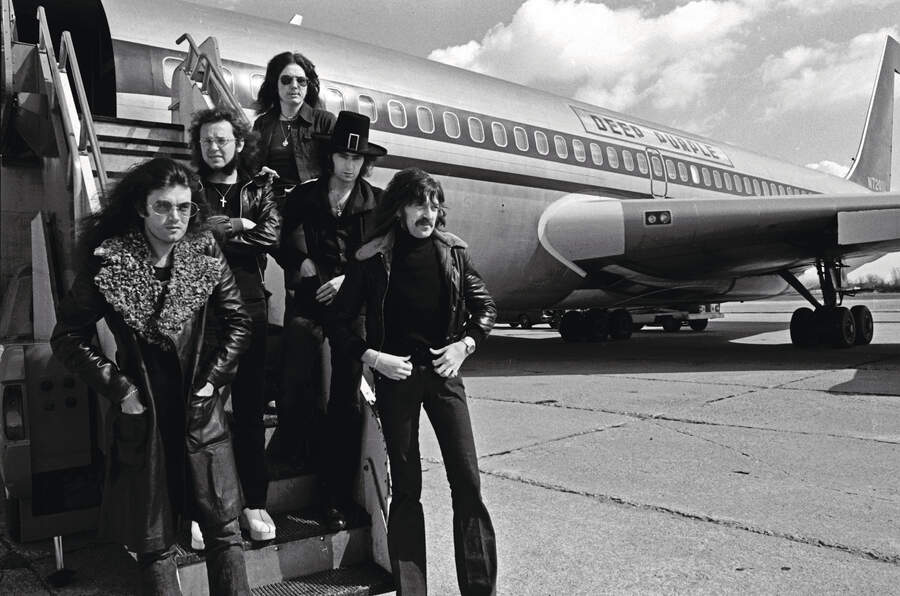 Deep Purtple at the foot of their Starship Jet plane on the 1974 US tour