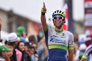 Michael Matthews (Orica-GreenEdge) wins stage 4 at the Tour de Suisse