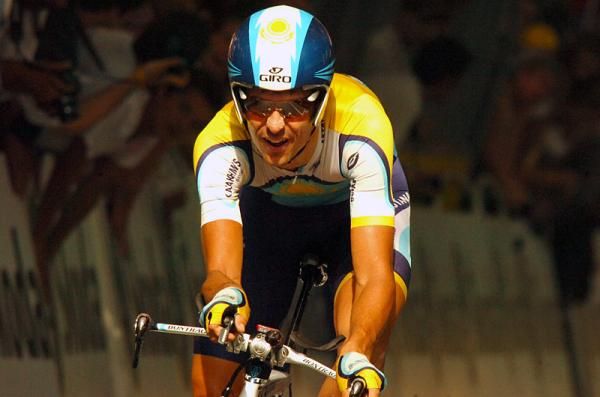 Andreas Kl&ouml;den (Astana) hits the brakes after crossing the finish line in 9th place.