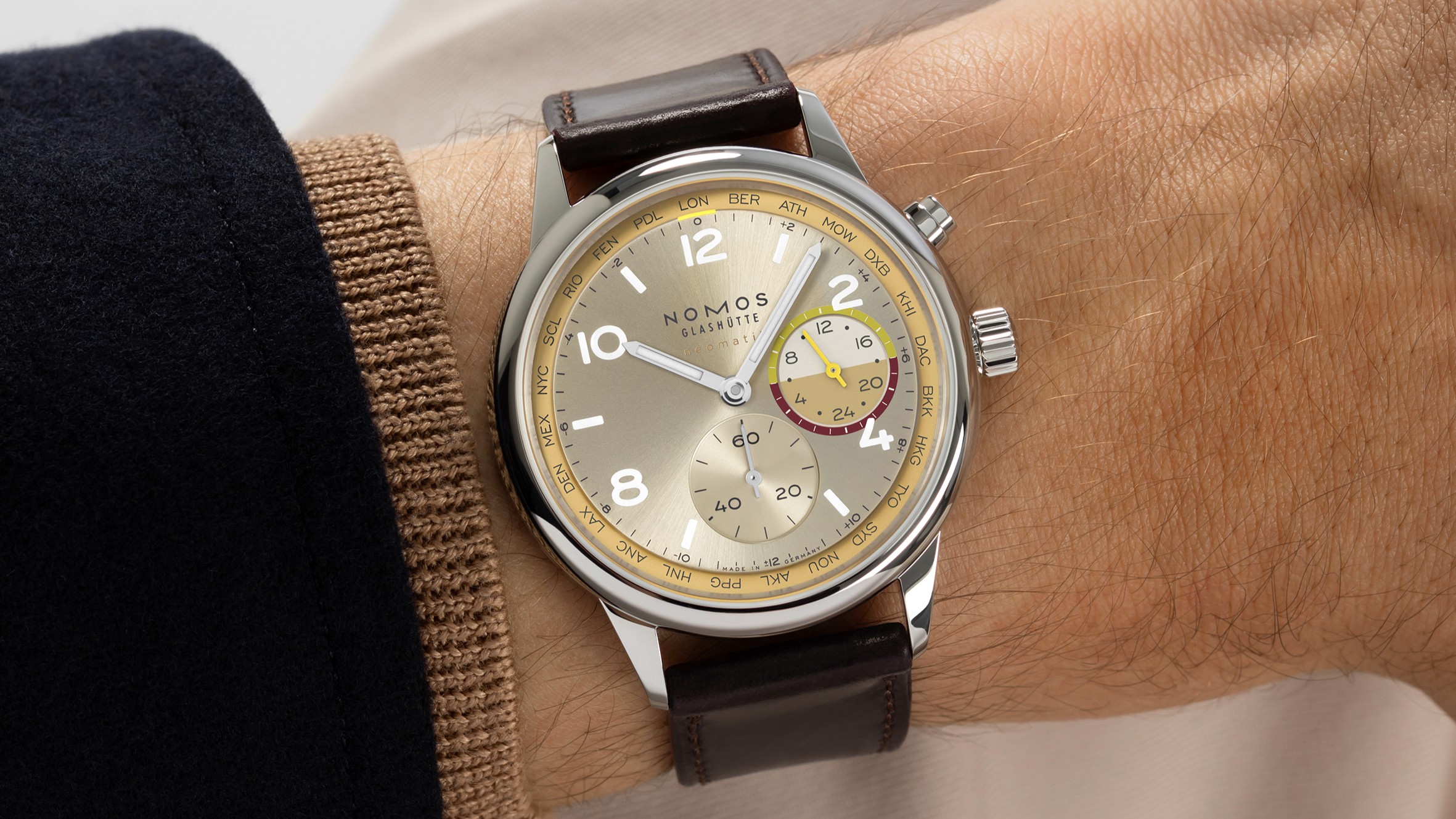 Nomos Club Sport Neomatik Worldtimer Champagne