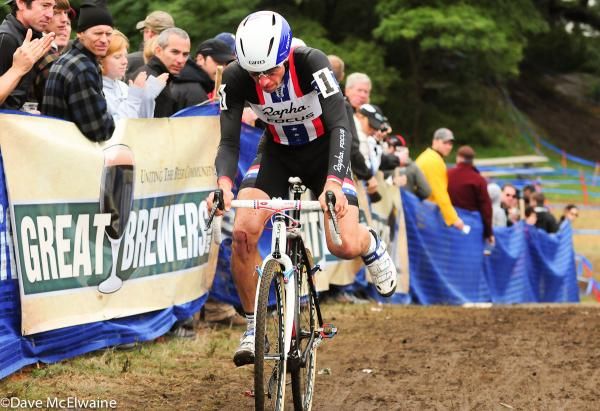 Jeremy Powers (Rapha Focus) re-mounting after a section of uphill stairs
