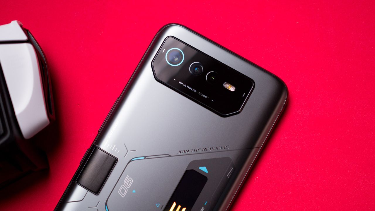ASUS ROG Phone 6D Ultimate review