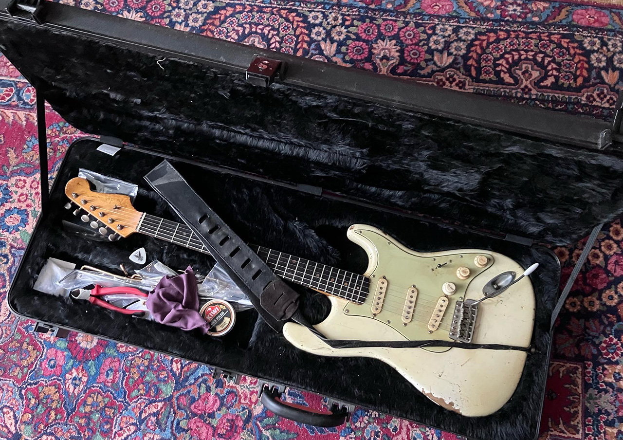 Bernie Torme&#039;s white Stratocaster sits in its case