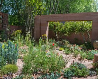 'The M&G Garden', designed by Sarah Price at RHS Chelsea Flower Show 2018