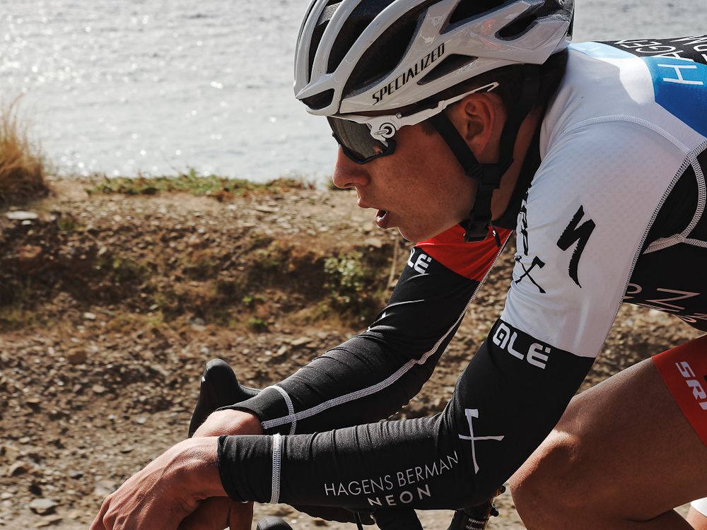 Jasper Philipsen joins Hagens Berman Axeon team after taking 6 wins in 2017.