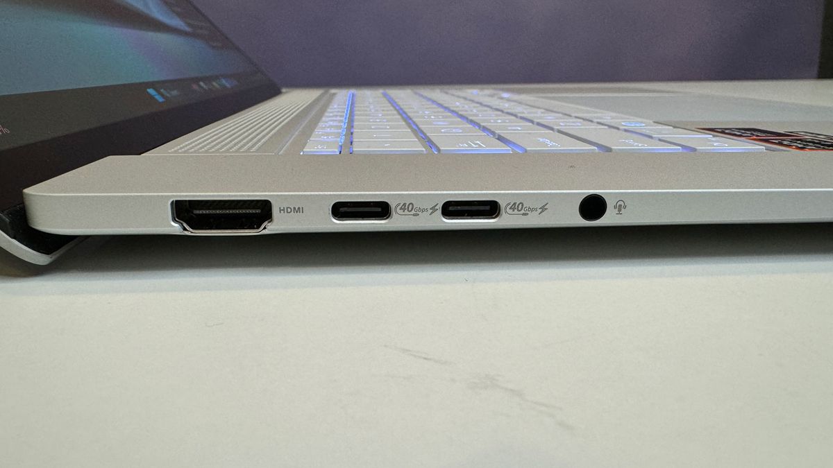 Asus Zenbook S16 review: AMD Ryzen AI 9 HX 370 tested | Tom's Hardware