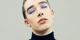 Jamie Dickinson, Male beauty influencer, showing off his make up