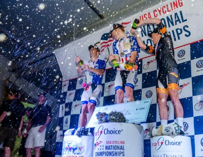The men celebrate the 2014 National Criterium Championship.
