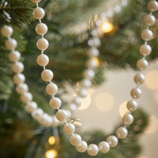 Cox & Cox Faux Pearl Beaded Garland