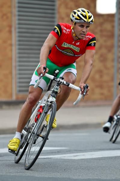 Jesse Anthony (Kelly Benefit Strategies-OptumHealth) on his way to the finish and the yellow jersey.