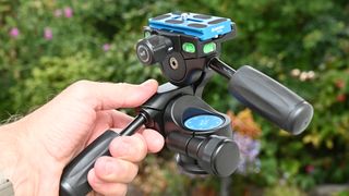 Benro HD2A 3-way head