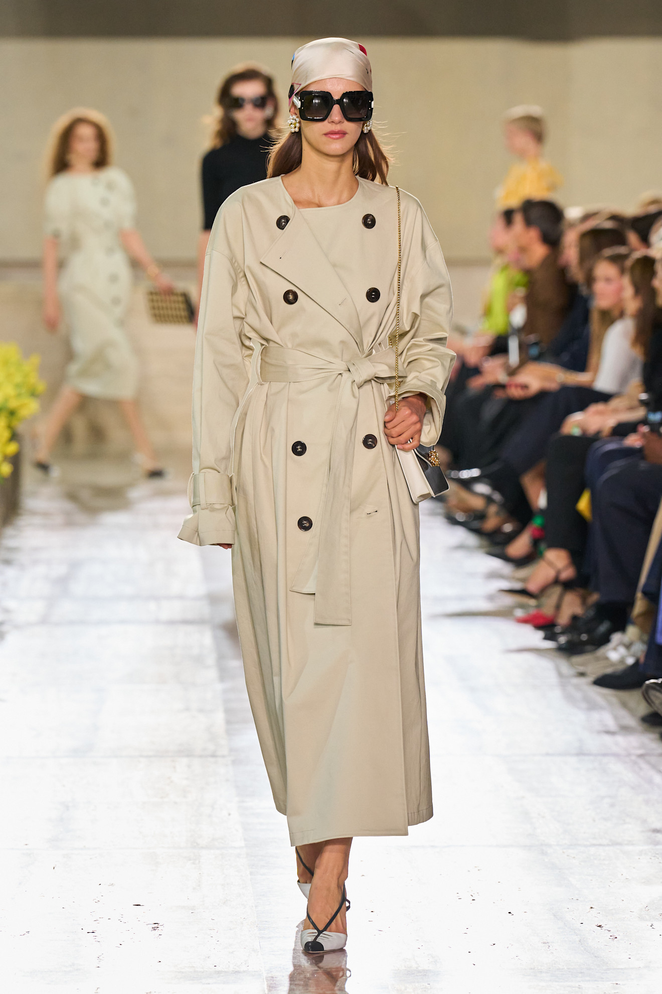 Carolina Herrera SS27 runway trench coat dress