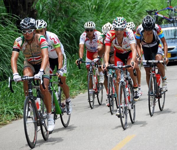 Bunches of riders formed on the climb, just trying to finish the stage.