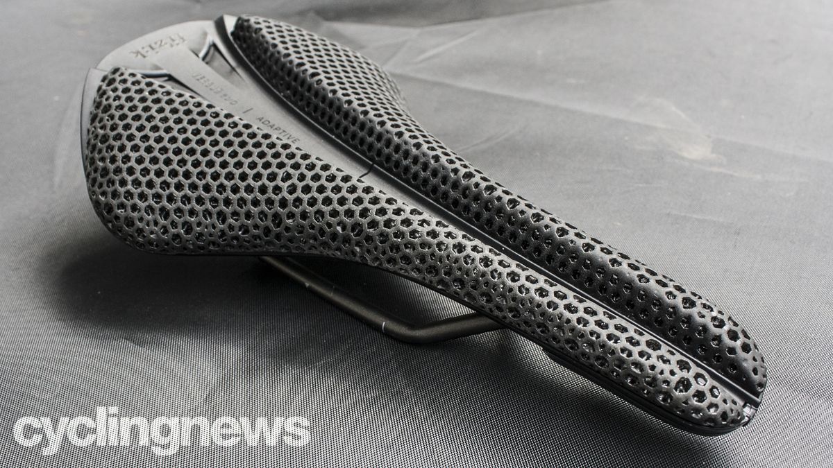 Fizik Antares Versus Evo R3 Adaptive saddle
