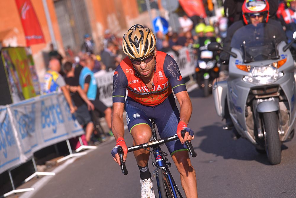 Gianni Visconti attacks near the end of Git dell'Emilia