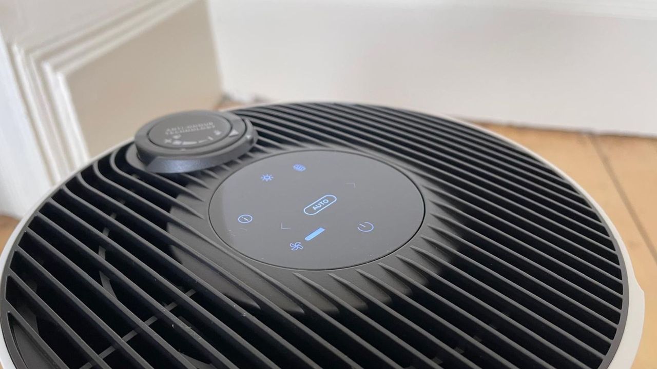 Shark NeverChange5 Air Purifier MAX for Home control panel