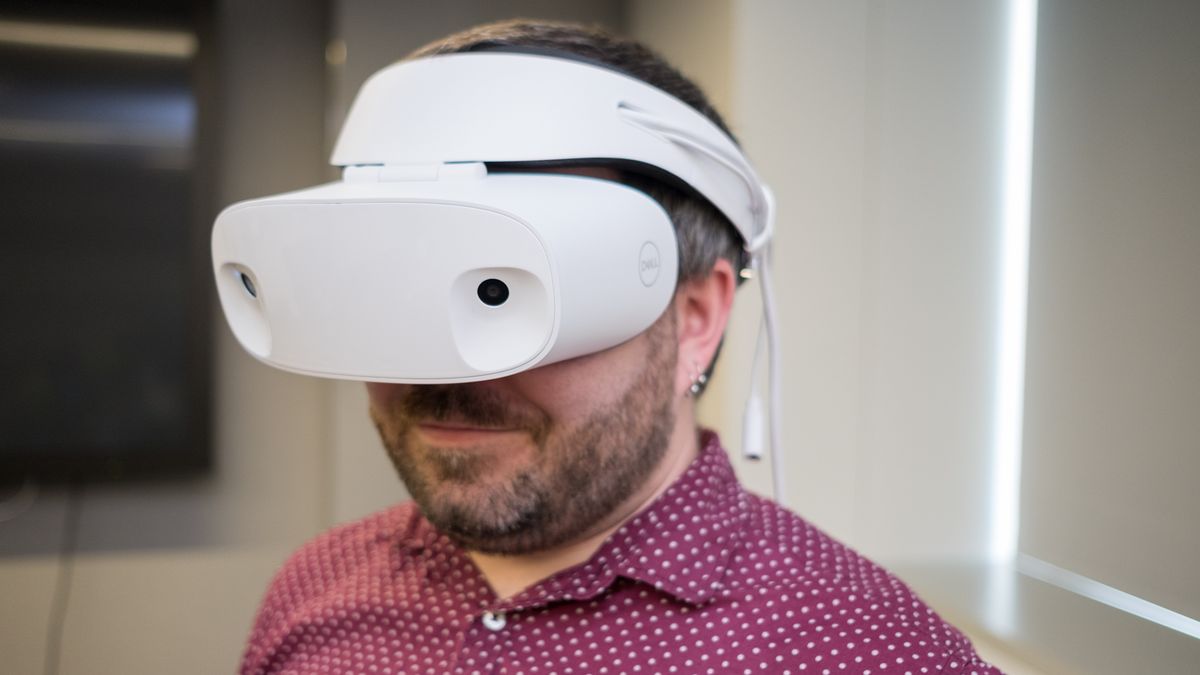 Dell Visor is a super comfortable VR headset that should win over the