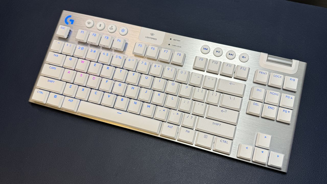Logitech G915 X TKL
