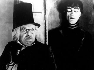 Das Cabinet des Dr. Caligari (The Cabinet of Dr. Caligari) (1920) — 100 Percent Rotten Tomatoes