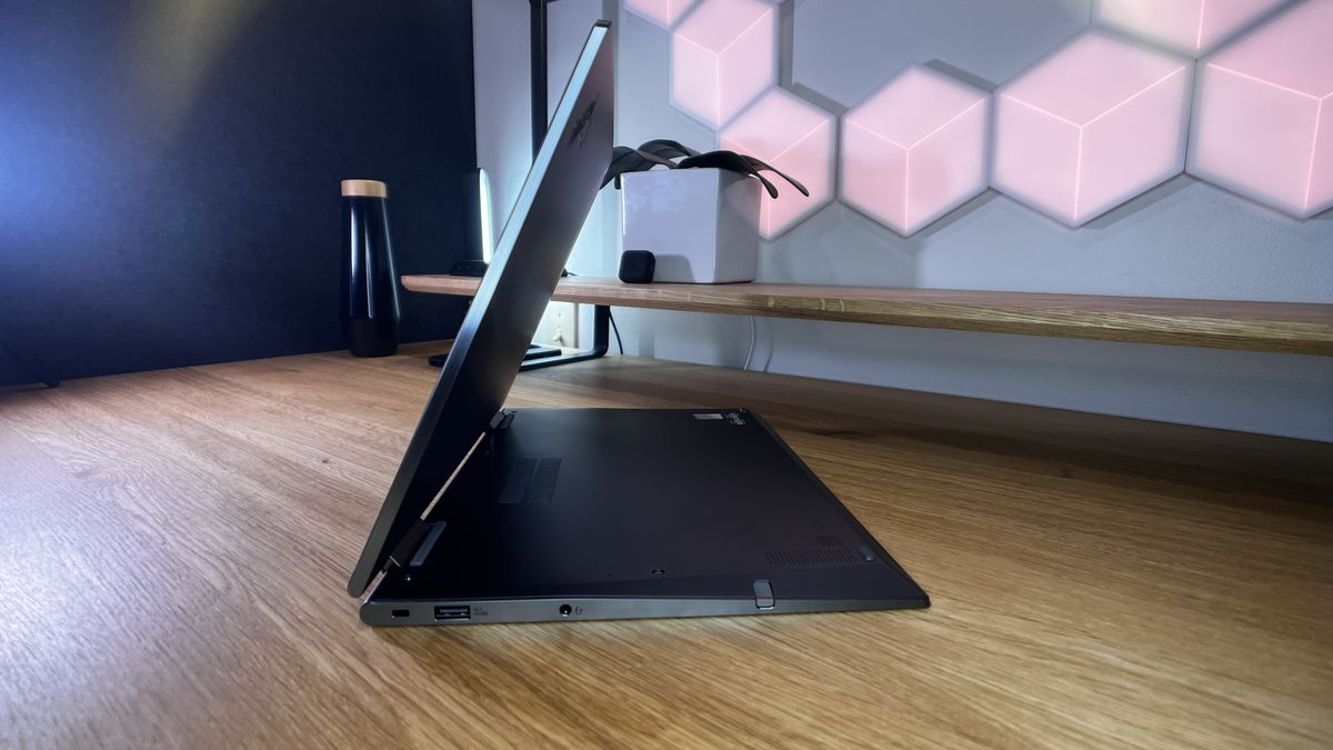 Lenovo ThinkPad X1 Yoga Gen 8 Business Laptop Review | TechRadar