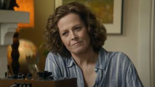 Sigourney Weaver in Ghostbusters: Afterlife