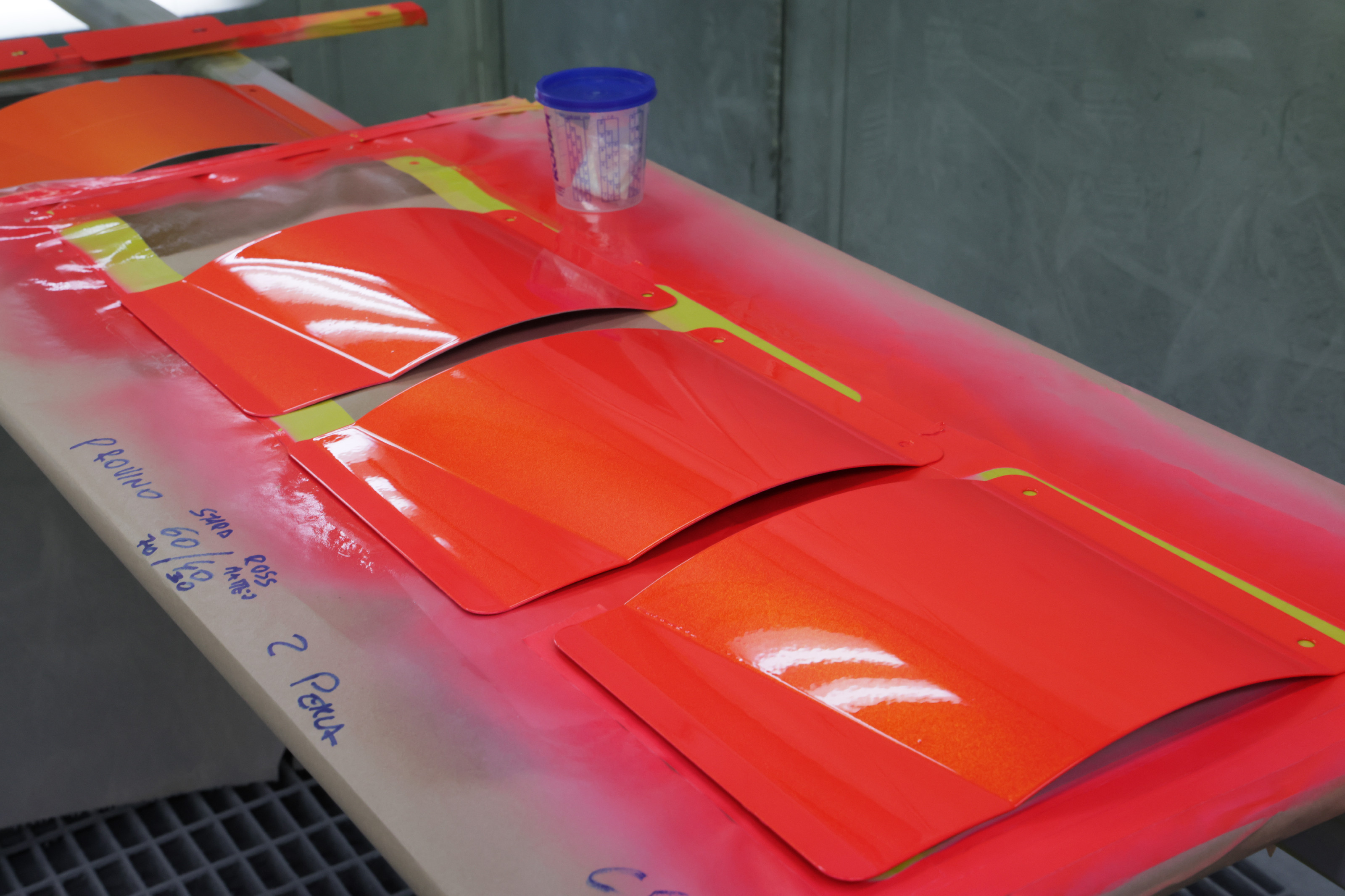 Colour choices for the ELO concept