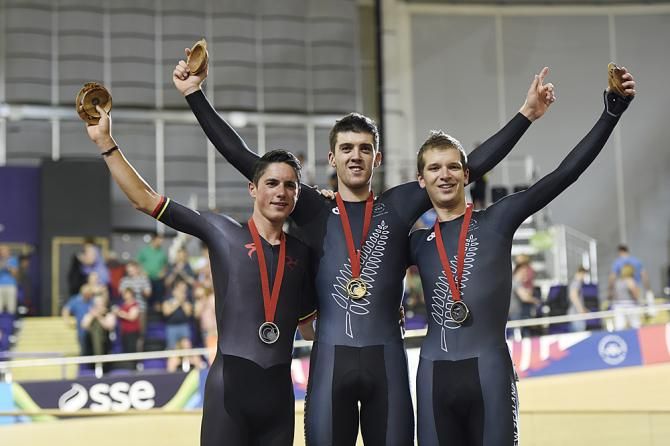 Thomas Scully (New Zealand) wins the men's 40km points race