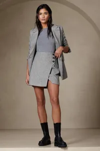 Banana Republic Marley Herringbone Mini Skirt $130 $80 | Banana Republic&nbsp;