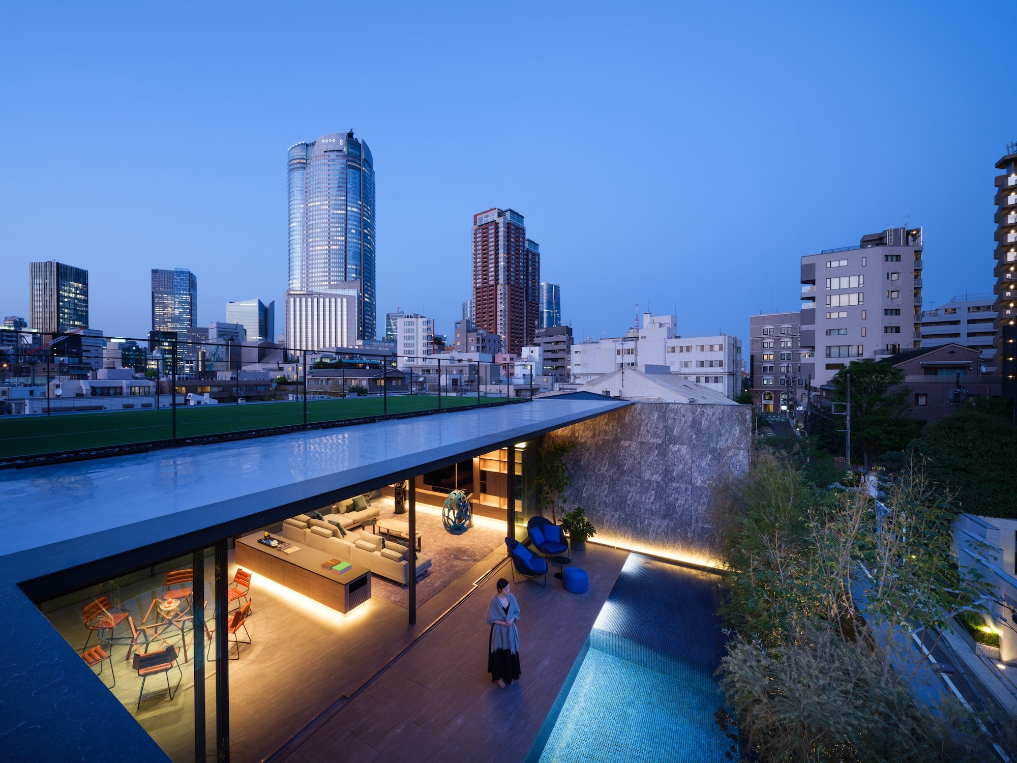 Stealth by Apollo architects