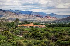 Colome_estancia_home_en.jpg