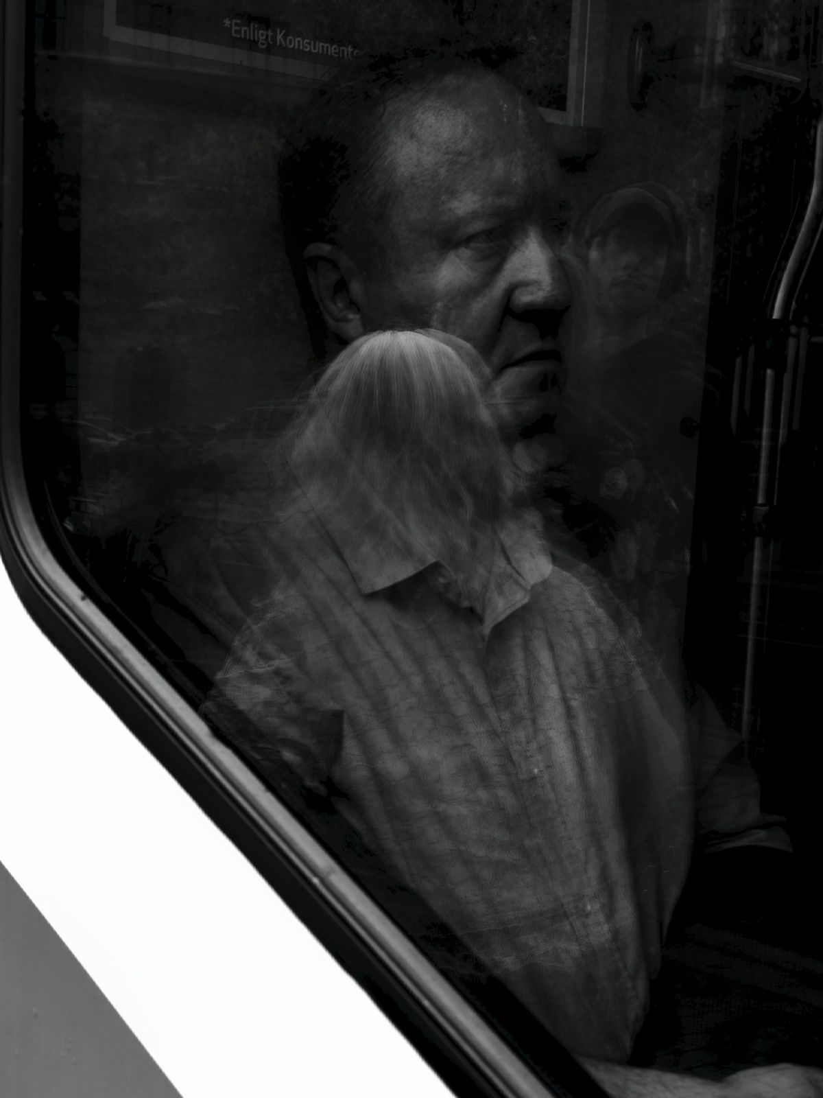 black and white street style photographs taken with the oppo find x8 ultra
