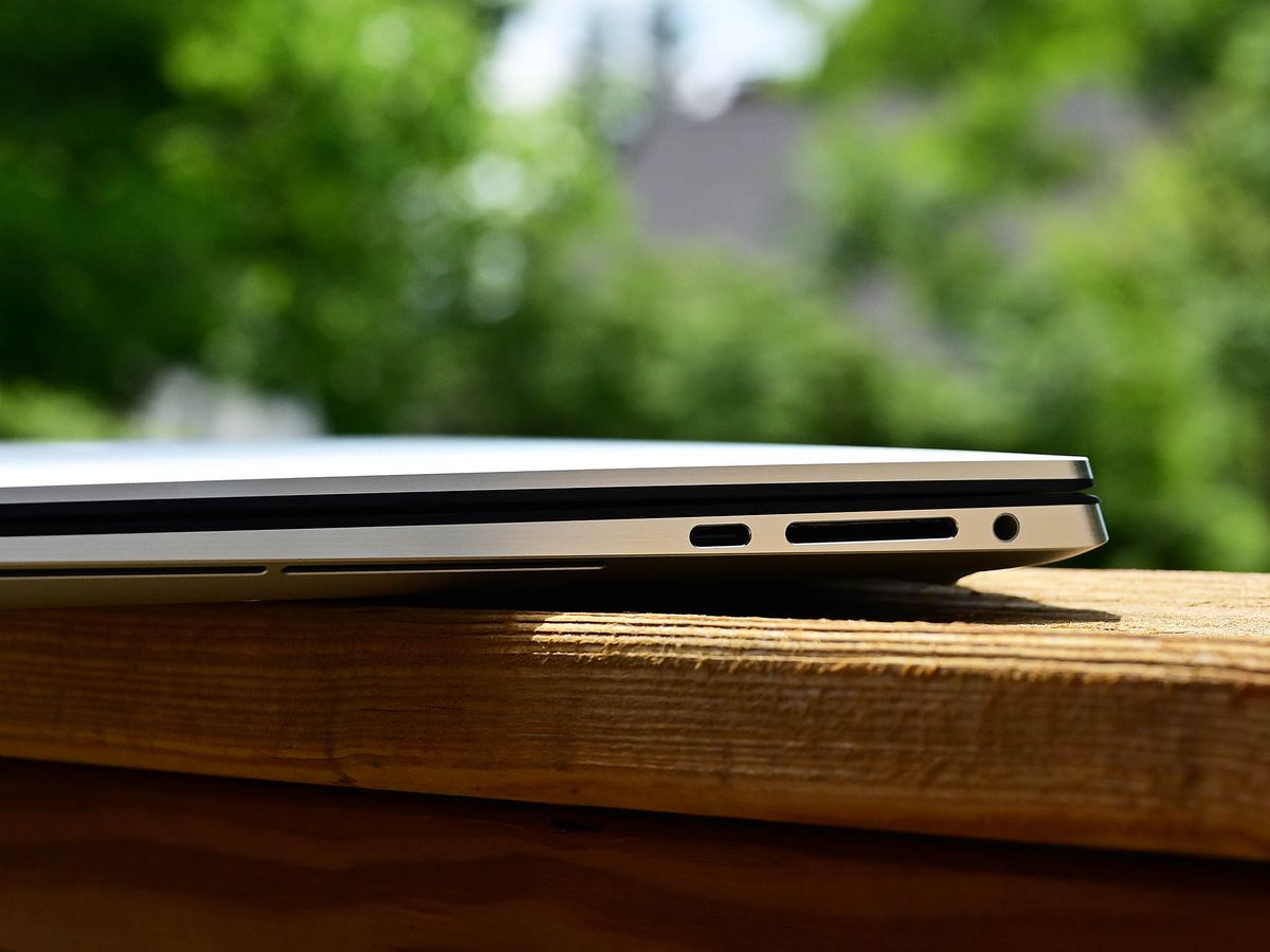 Dell Xps 15 9500 Ports