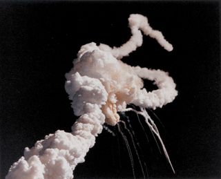 space history, nasa, space shuttle, explosion