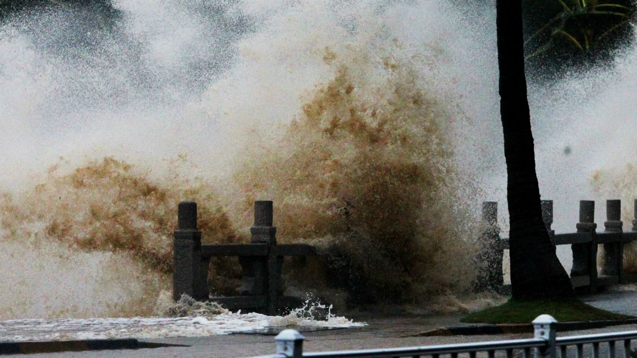 Typhoon Hato, Hong Kong, Macau