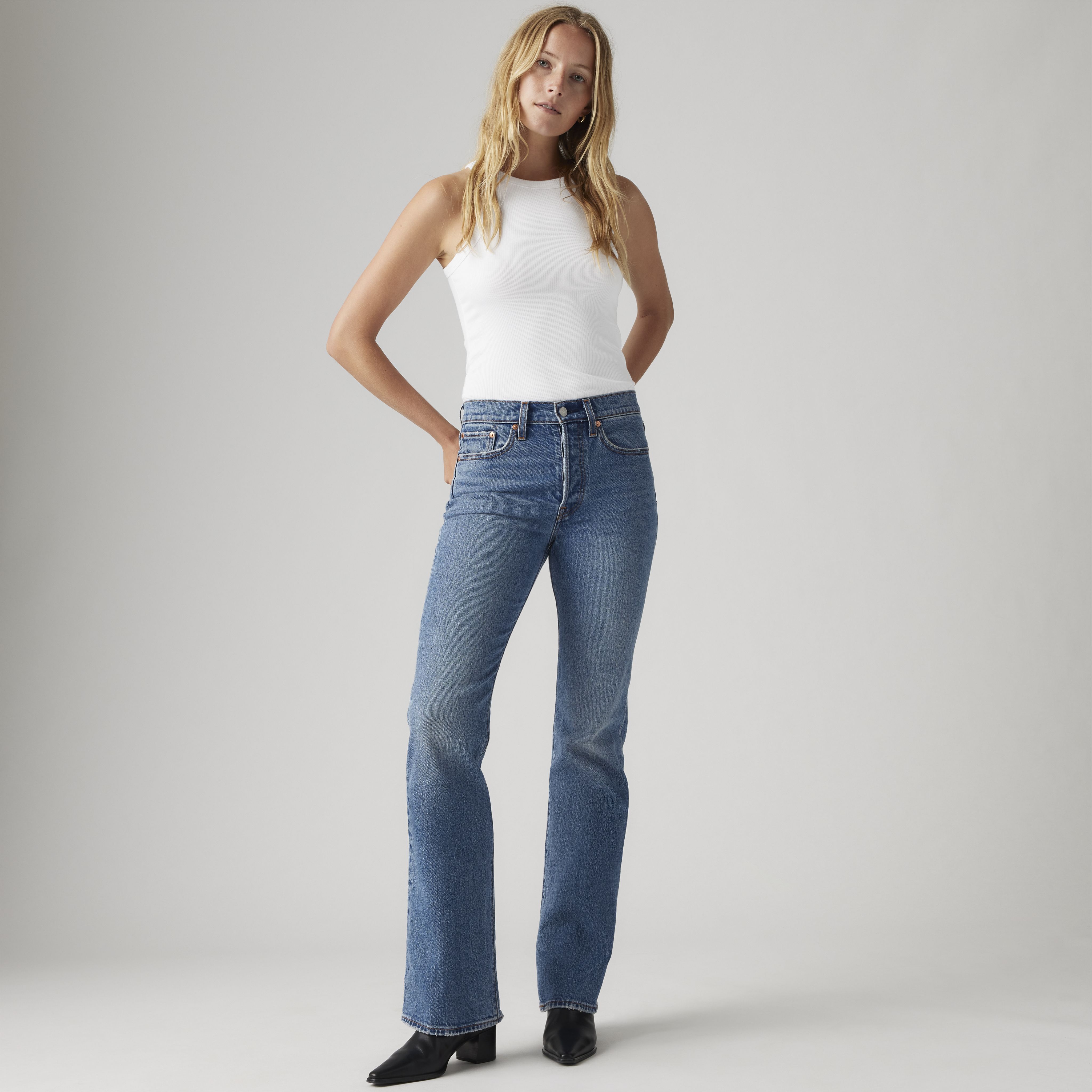 Wedgie Bootcut Jeans