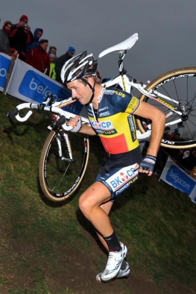 Belgian champion Niels Albert (BKCP-Powerplus) chased valiantly.