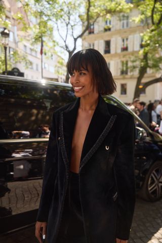 Terno visto na Paris Fashion Week para a semana de alta costura