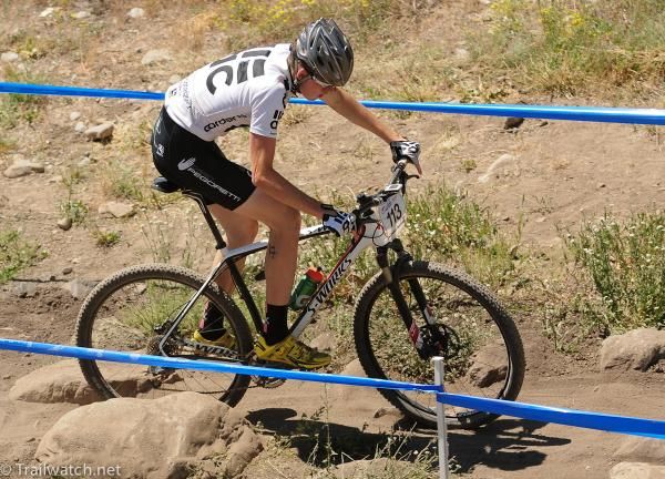 Jack Keane riding the long flat rock garden in the 17-18 race
