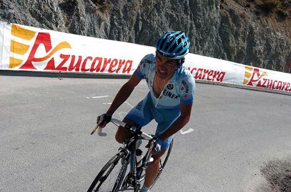 Oliver Zaugg (Gerolsteiner) on the climb