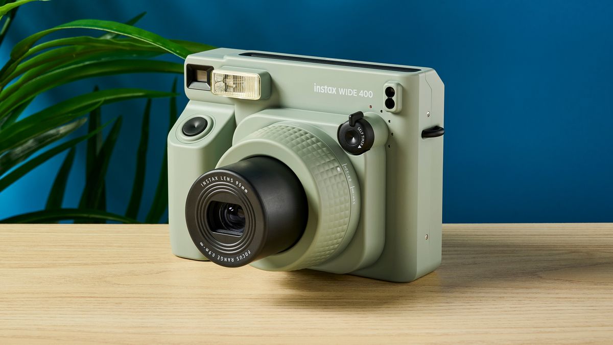 Fujifilm Instax Wide 400 review | Tom's Guide