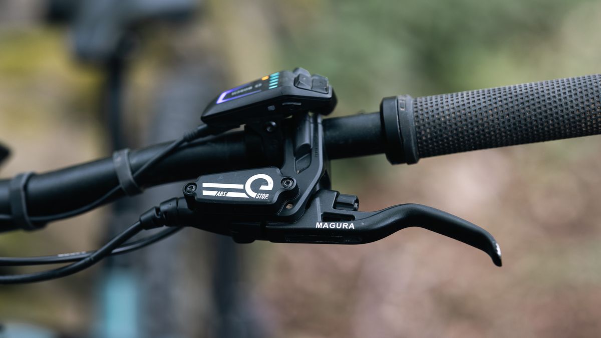 Cube Stereo Hybrid 140 HPC ABS 750 review | Bike Perfect