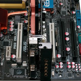 If not for the mounting plate, this could have been a single-slot card.