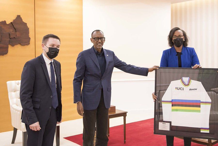 The Rwanda president Paul Kagame with UCI president David Lappartient and the UCI Director General Amina Lanaya